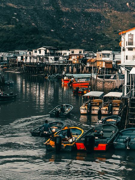 Hong Kong by Hello Pompoyo