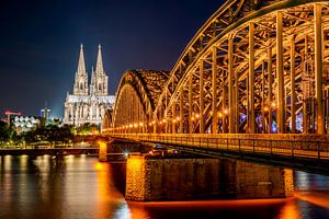 Kölner Dom bei Nacht