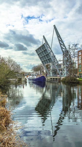 Brug den Ophef aan de Piushaven by Freddie de Roeck