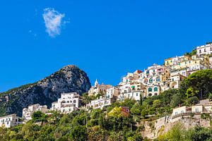 Häuser in der Stadt Vietri sul Mare an der Amalfiküste in Ital