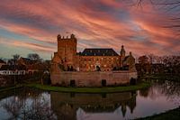 Romantische zonsondergang bij Kasteel Huis Bergh