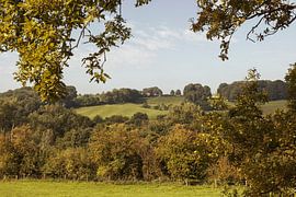 Herfst in aantocht in het Gulpdal by John Kreukniet