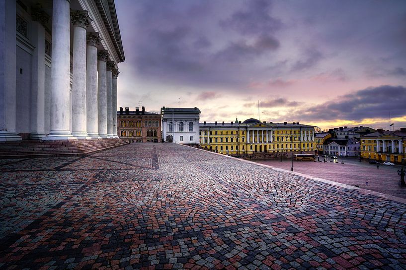 Helsinki Square by Roy Poots