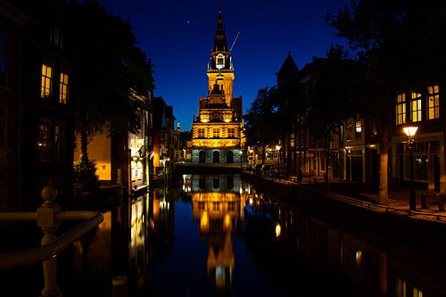 Evening twilight at the Waagtoren: Reflections of Alkmaar