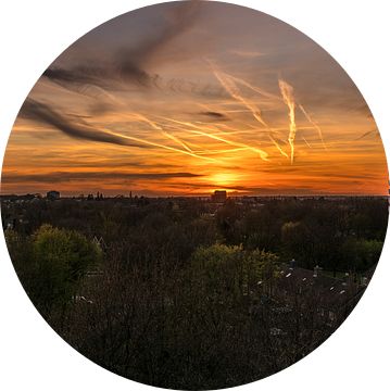 Zonsondergang in de Stad. van Roman Robroek - Foto's van Verlaten Gebouwen