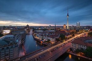 Berlin bei Nacht von Robin Oelschlegel