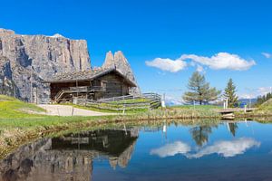Bergütte auf der Seiser Alm in den Dolomiten