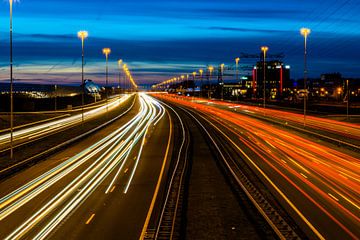 snelweg A2 by night van Hans Verhulst