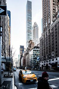 hoher schmaler Turm in New York