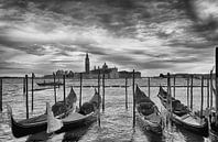 Venedig in schwarz und weiß. von Hille Bouma Miniaturansicht