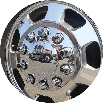 Amerikaanse vrachtwagen close-up van het wiel met spiegeling van Ramon Berk