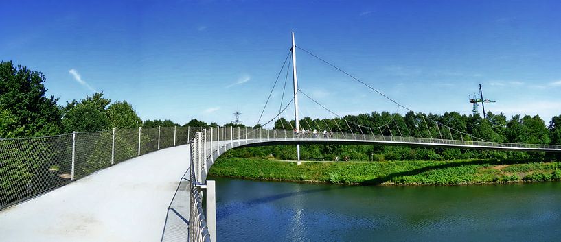 Brückenbogen van Edgar Schermaul