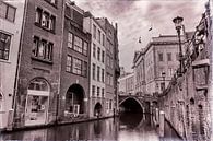 Oudegracht en Stadhuisbrug in zwartwit by Jan van der Knaap thumbnail
