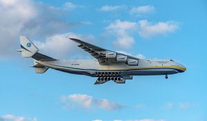 Die imposante Antonov AN-225, als sie noch flog.