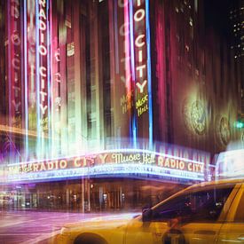 New York Art Radio City Hall by Gerald Emming