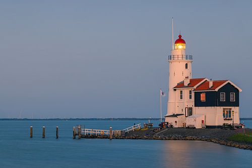 Coucher de soleil sur le cheval de Marken