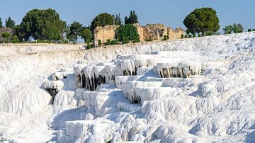 Les terrasses calcaires de Pamukkale en Turquie