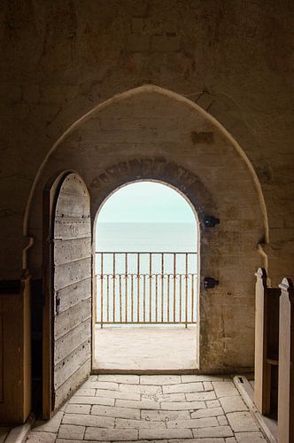 Look through to the sea.