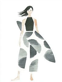 Stijlvolle vrouw in jurk met grafisch patroon van Color Square
