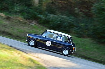 Innocenti Mini Cooper am Berg - Eggberg Klassik 2019 von Ingo Laue