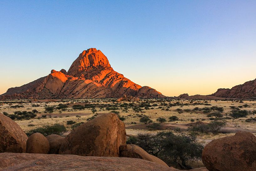 Le Spitzkoppe en Namibie par Roland Brack