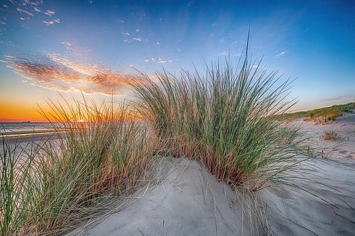 Coucher de soleil depuis la dune sur Alex Hiemstra