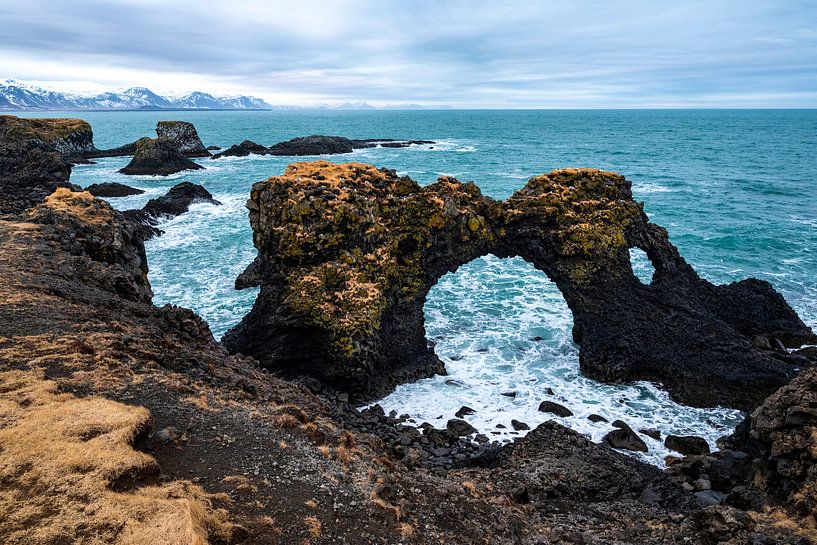 Rotspoort bij Arnarstapi, IJsland van ViaMapia