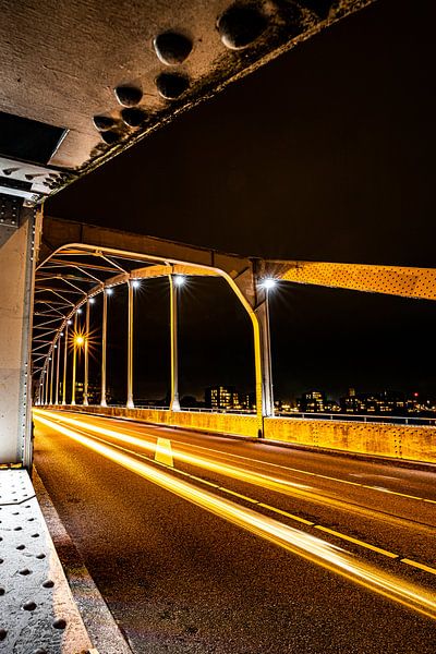 Deventer Wilhelmina bridge. by Frank Slaghuis