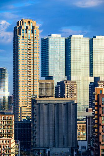 Rotterdam skyline tijdens zonsopgang
