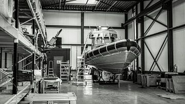 Lifeboat in maintenance van Martijn Bustin
