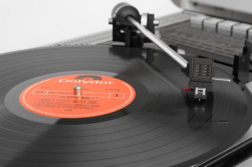 Close up platenspeler (pickup) retrolook