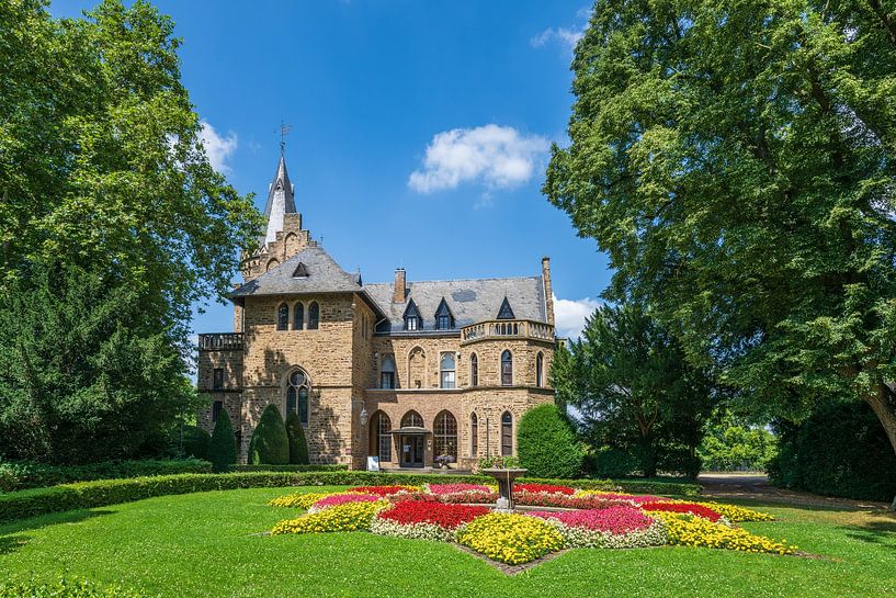 Sinzig Castle by Heinz Grates