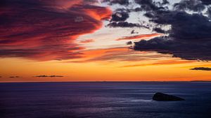 Mooie zonsondergang in Spanje, Benidorm van Bob Hogenkamp