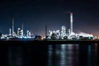 Botlek by night