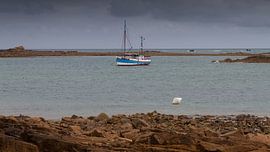 Vissersboot by Rob Hartsink