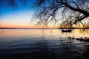 Het bootje langs de dijk sur Inge Jansen