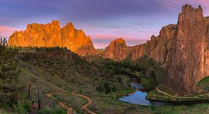 Sonnenaufgang im Smith Rock State Park, Oregon