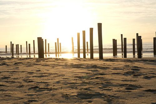 Palendorp bij zonsondergang