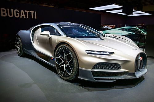 Bugatti Tourbillon luxe hypercar