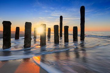 zonsondergang langs de Zeeuwse kust van gaps photography