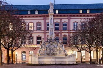Georgsbrunnen Kornmarkt