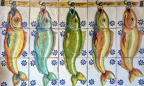 Antiek Italiaans tegeltableau met vissen