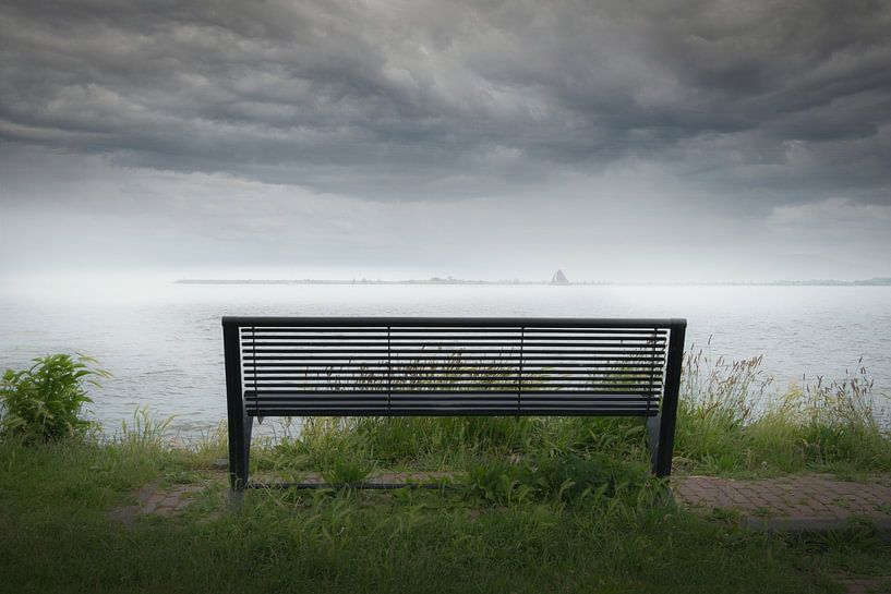 volendam by P Hogeveen