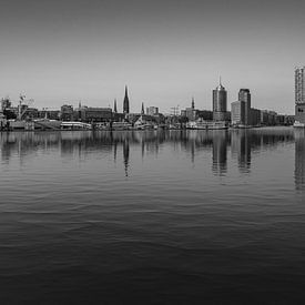 Hamburg skyline by Alexander Schulz