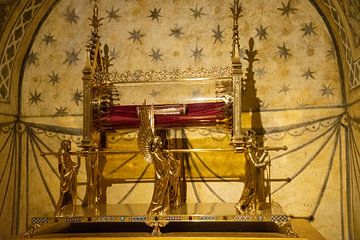 Reliquie der heiligen Marie Madeleine in der Krypta der Basilika von Vezelay, Frankreich, in der Basilika von Vezelay in von Jan Fritz