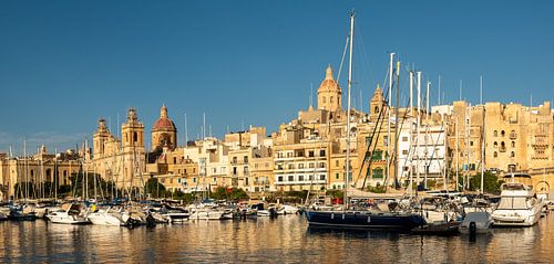 Panorama Senglea Haven met Zeilboten in Malta