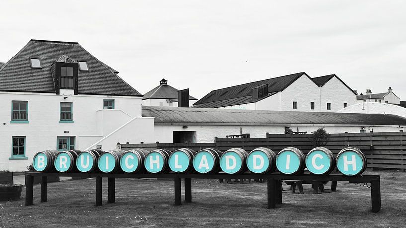 Bruichladdich Whisky Distillery, Islay, Scotland van Rini Kools