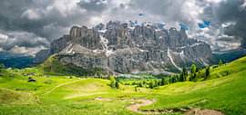 Die Sella-Gruppe, vom Gardena-Pass in den Dolomiten aus gesehen von Sjoerd van der Wal Fotografie