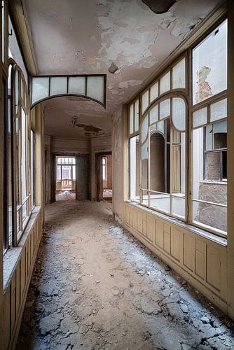 Beau couloir abandonné.