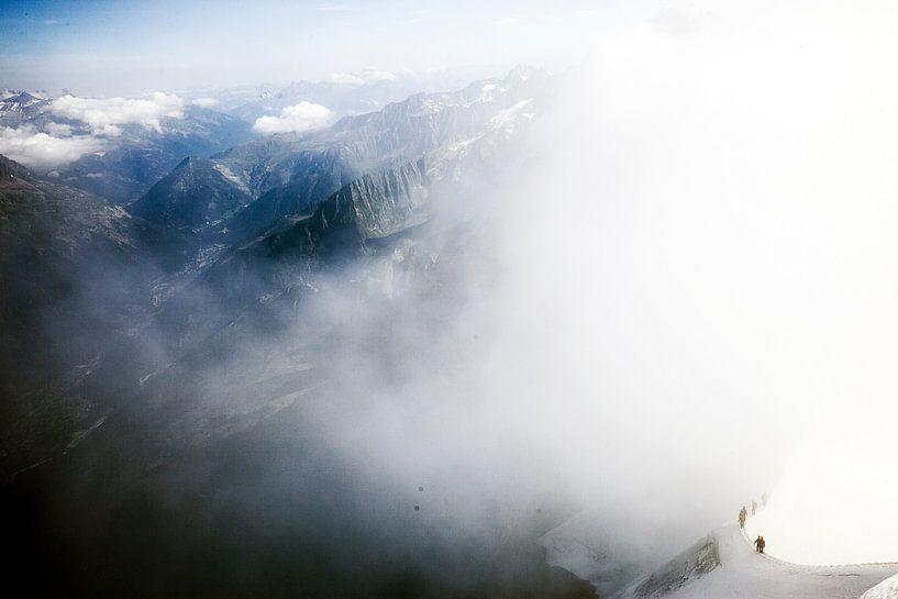 Wandelaars op de Mont Blanc in Frankrijk van Rosanne Langenberg